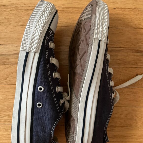 Converse Chuck Taylor All Star Navy Blue Low Top Shoes Sneakers Wm's 6 /Men's 4 - Picture 5 of 6